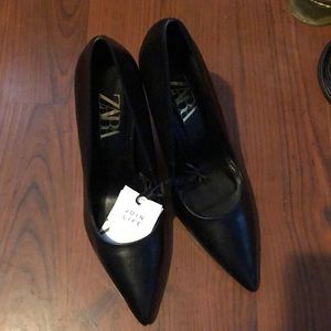 Zara black leather heels size 40/ 9